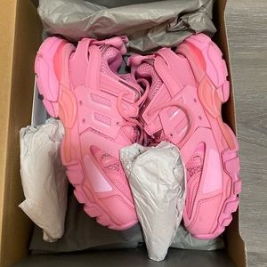 Pink balenciaga sneakers Authentic